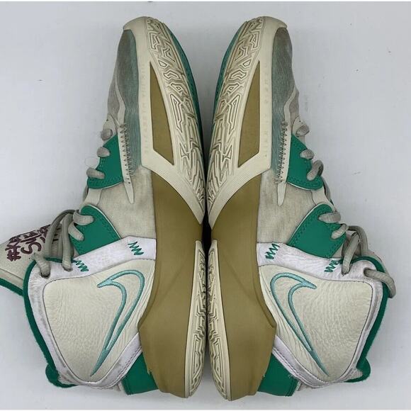 Nike Mens 7 Sue Bird x Kyrie Infinity Golden Tribute Basketball Shoes CZ0204-002 main image 7